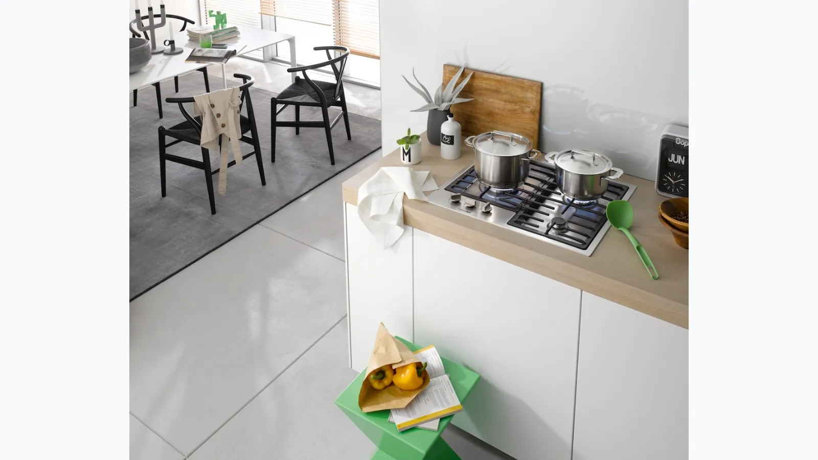 Piano Cottura KM 2312 a gas con bruciatore wok singolo di Miele
