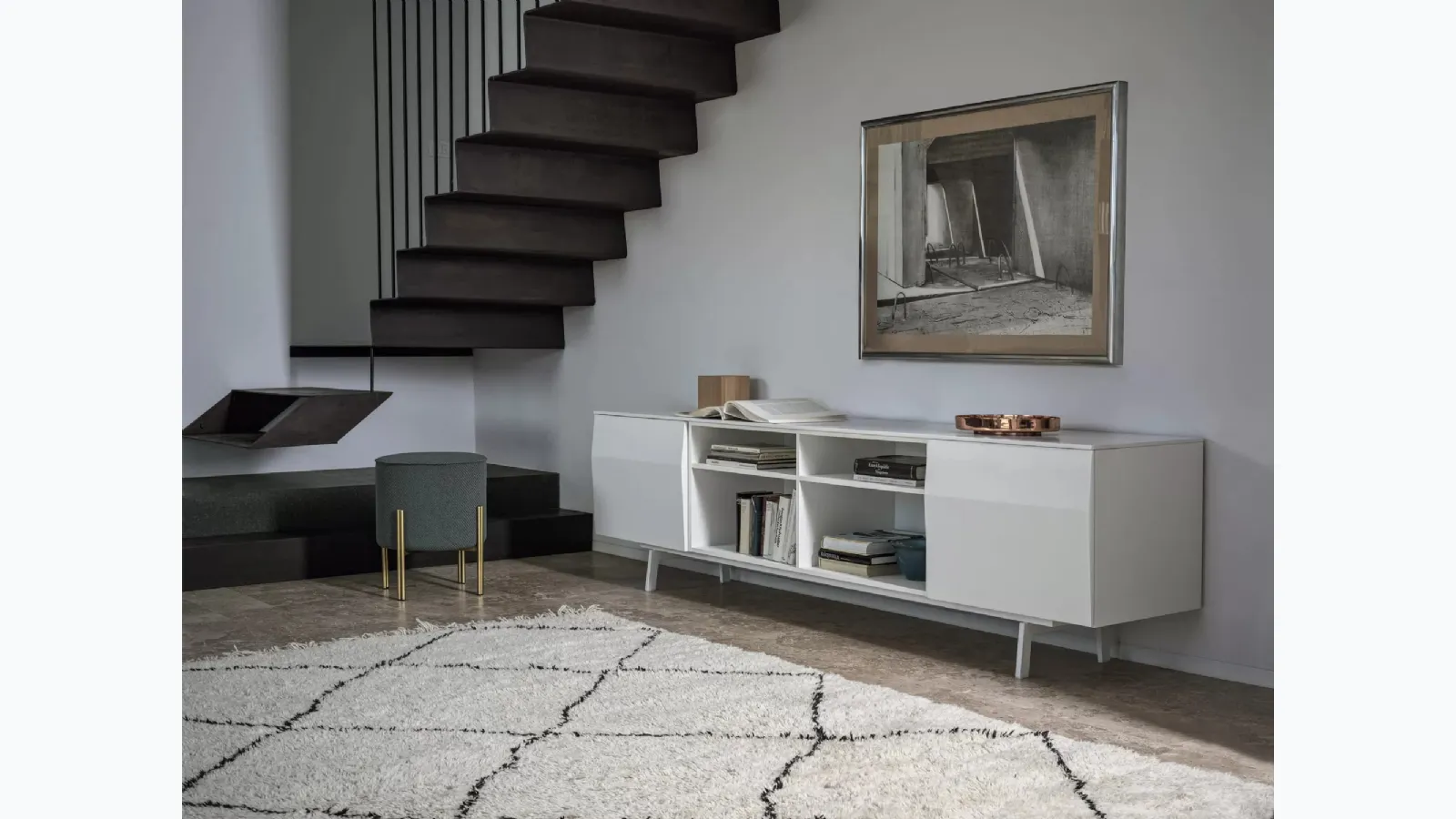 Madia Amsterdam in legno laccato di Bontempi