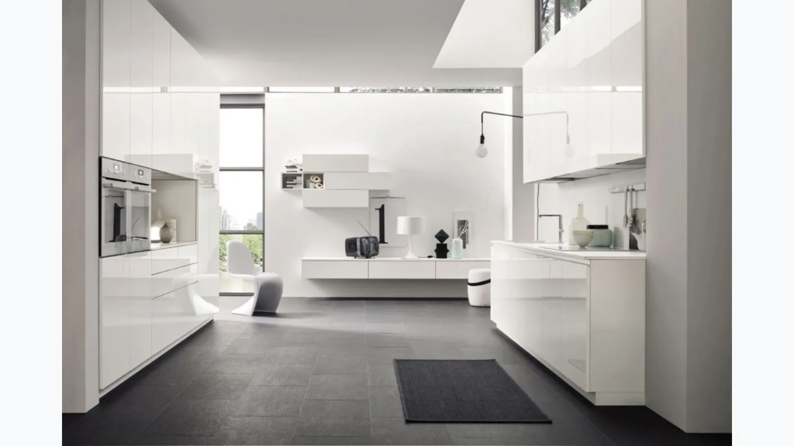 Cucina Moderna lineare Loft Line in laccato Bianco lucido di Arrex